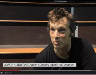 Jorge Albuerne, de la companyia Zirkus Frak, estrena la sèrie de vídeos